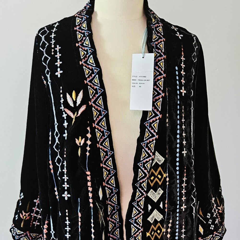 Kyla SEO Embroidered Velvet Coat/Jacket Duster Sized XS New with Tags